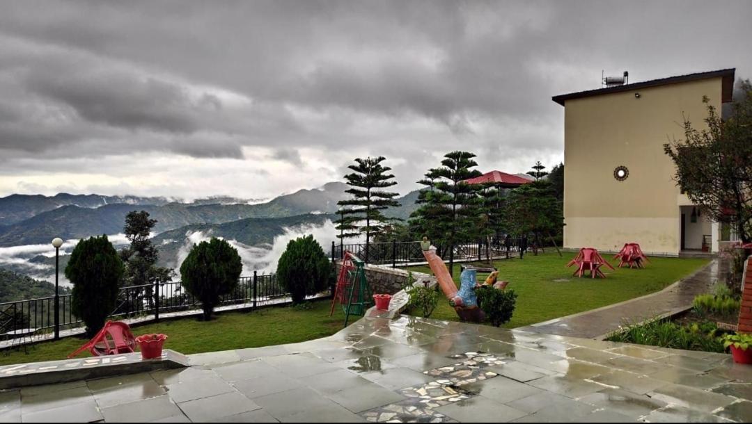 Rājgarh Mist N Meadows Resort מראה חיצוני תמונה