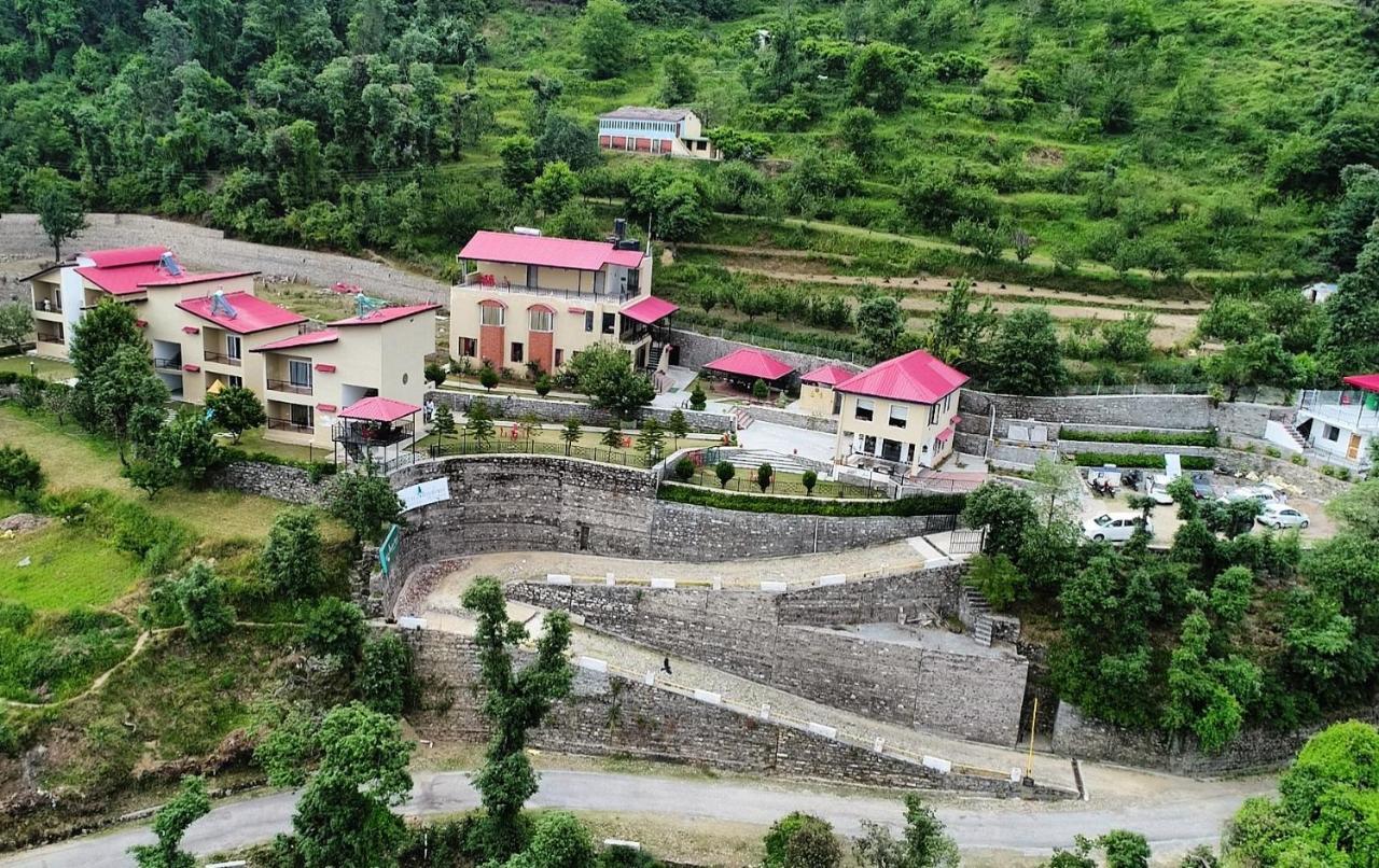 Rājgarh Mist N Meadows Resort מראה חיצוני תמונה